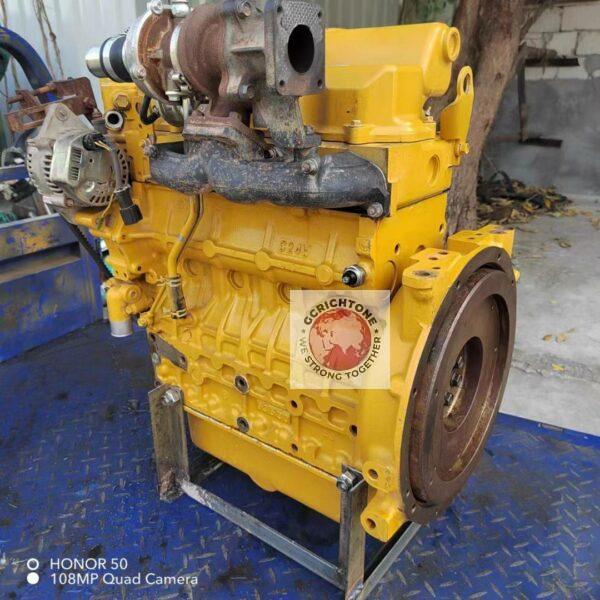 Дизельный двигатель Cat C2.4 6 Дизельный двигатель Cat C2.4